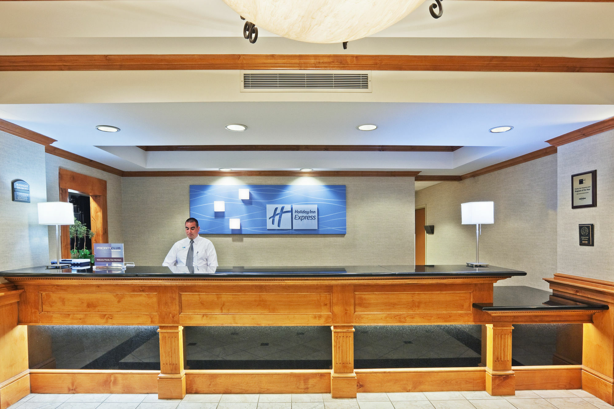 Holiday Inn Express Hotel & Suites Lawton-Fort Sill By Ihg Nội địa bức ảnh